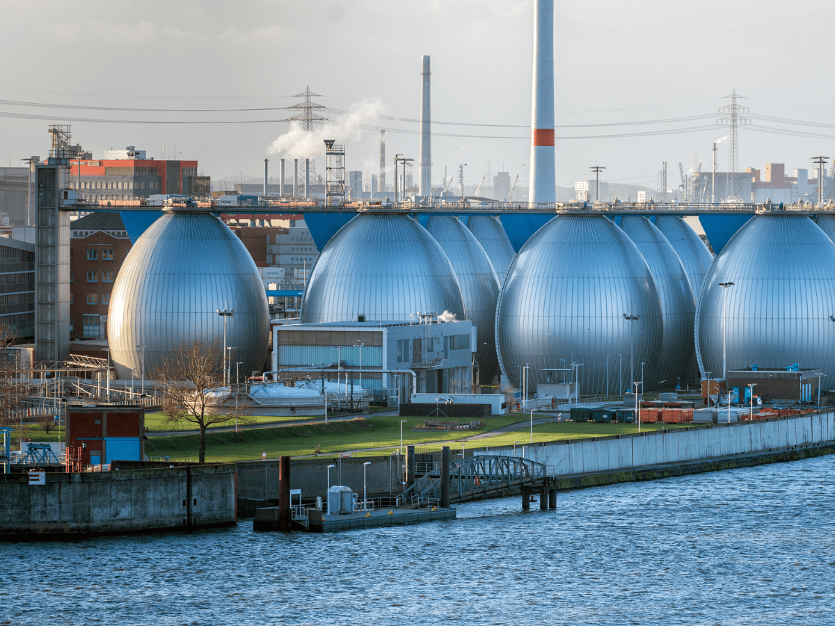 photo of a desalination plant